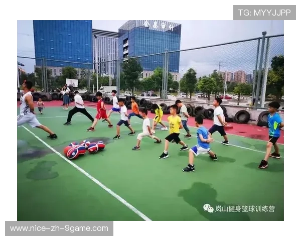 篮球联赛青训营开展教练员技术与管理双向培训，篮球教练员培训大纲
