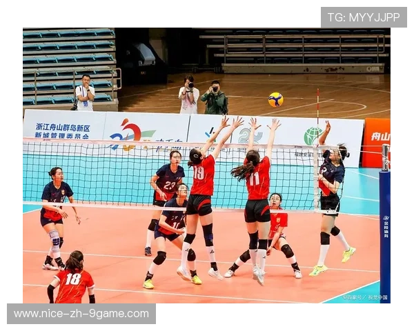 女子排球国家队热身赛测试新战术效果良好引期待 女子排球国家队热身赛测试新战术效果良好引期待